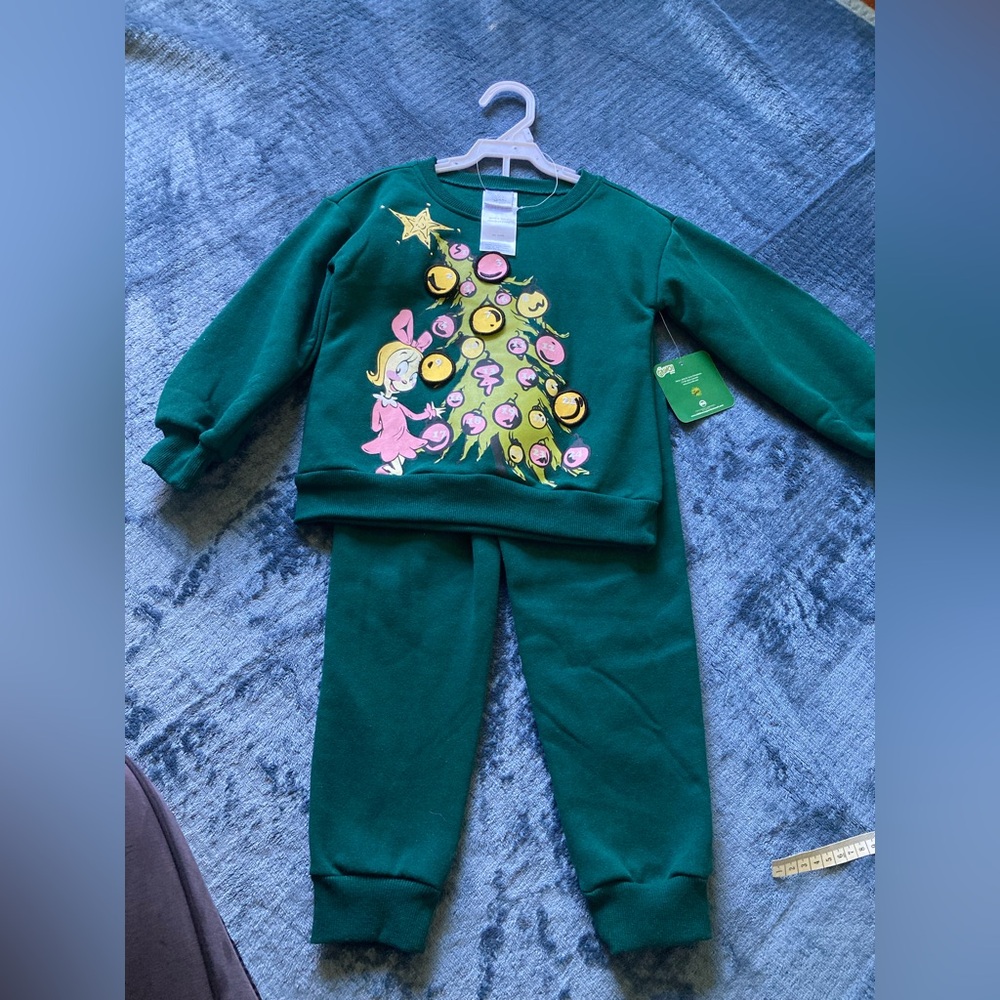 The Grinch brand, size 4, Green Holiday Sweatshirt & Joggers Set, Tree Graphic